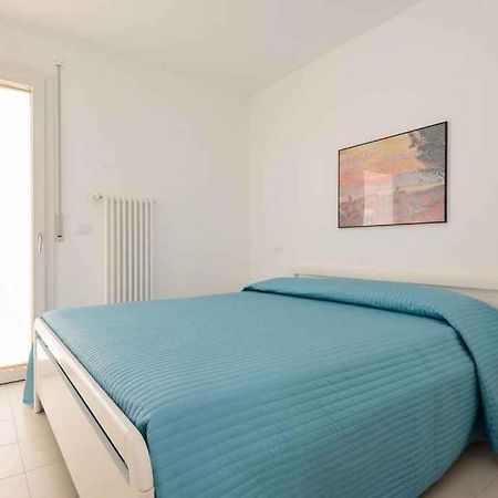 Apartment In Lignano Sabbiadoro 21782 Εξωτερικό φωτογραφία