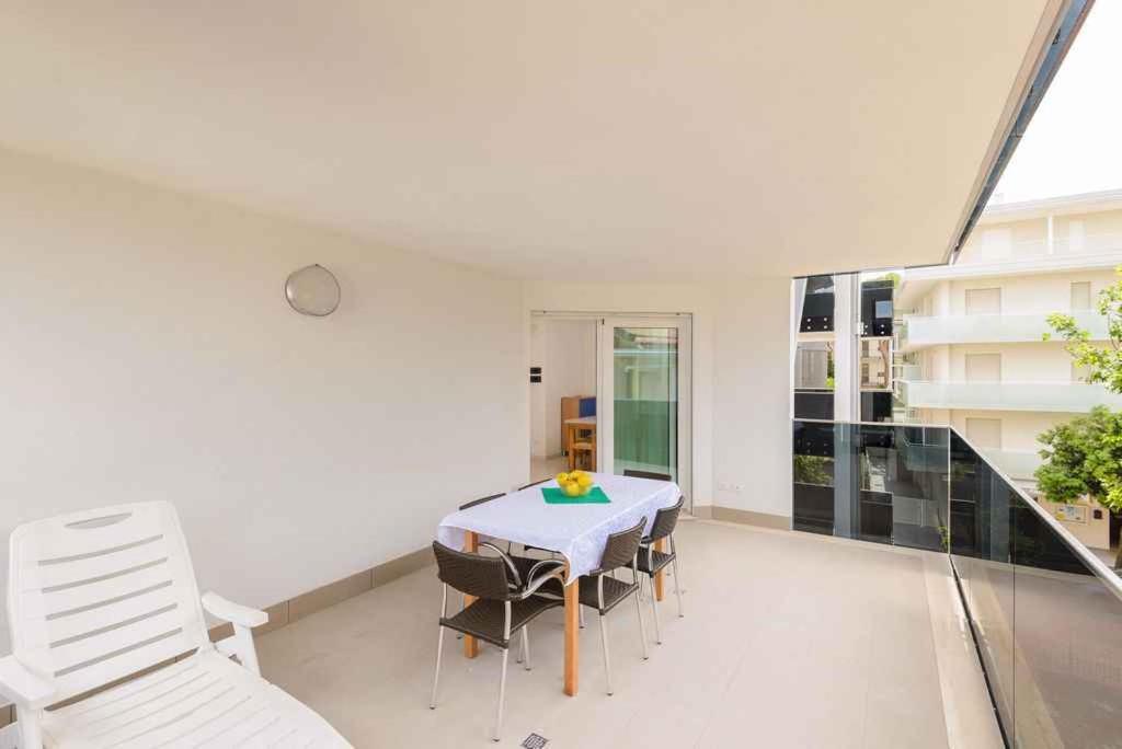 Apartment In Lignano Sabbiadoro 21782 Εξωτερικό φωτογραφία